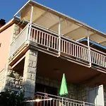 Гостевой дом Rooms By The Sea Brna, Korcula - 12614 3*